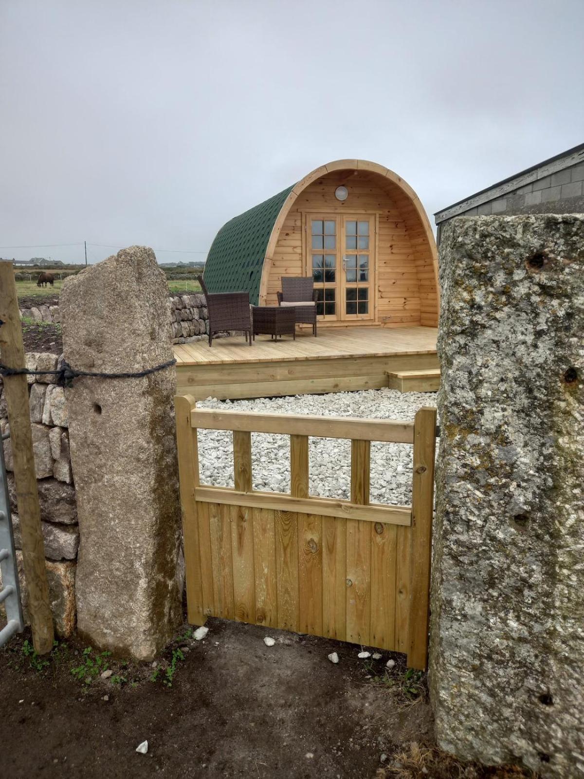 Cape Cornwall Pod With Vast Sea Views St Just Bagian luar foto